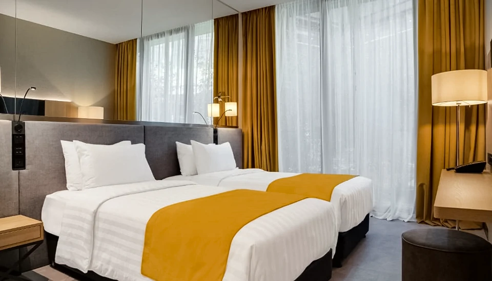 هتل گلاروس اولد تاون تفلیس